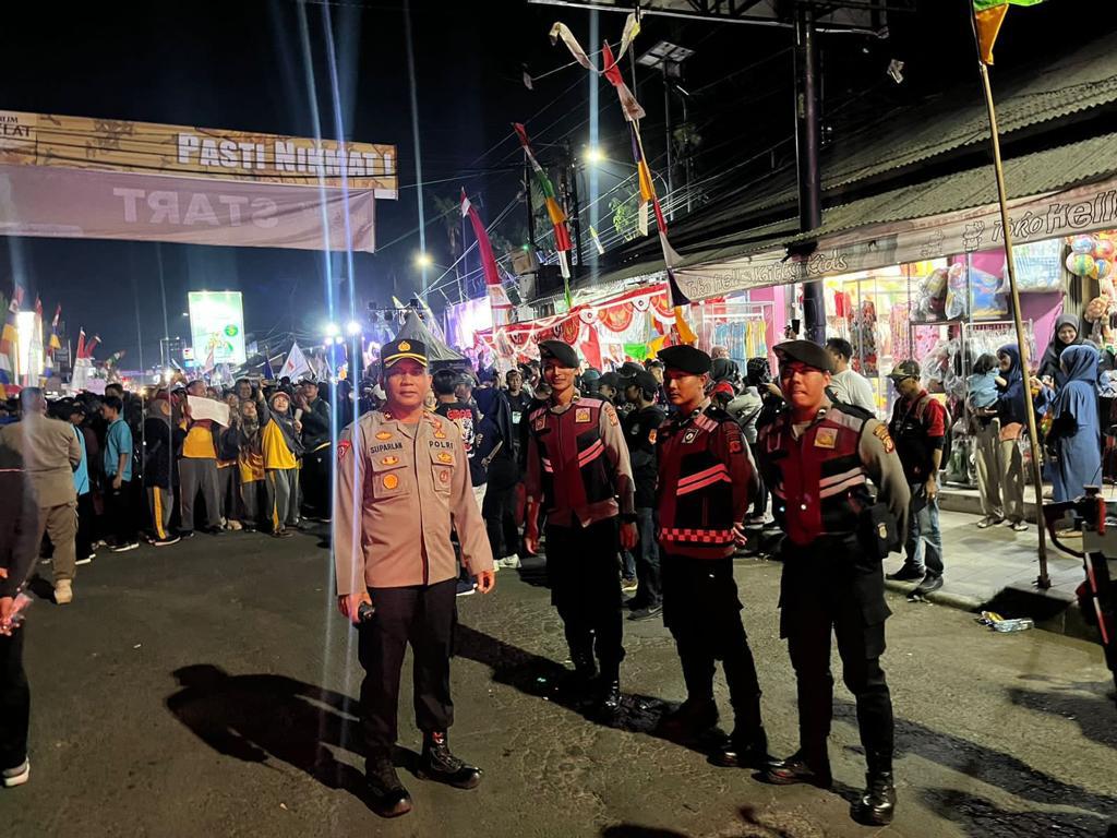 Polres Purwakarta, Polda Jawa Barat kerahkan ratusan personel Pengamanan jalur Napak Tilas dalam Rangka Hari Jadi Purwakarta ke-192