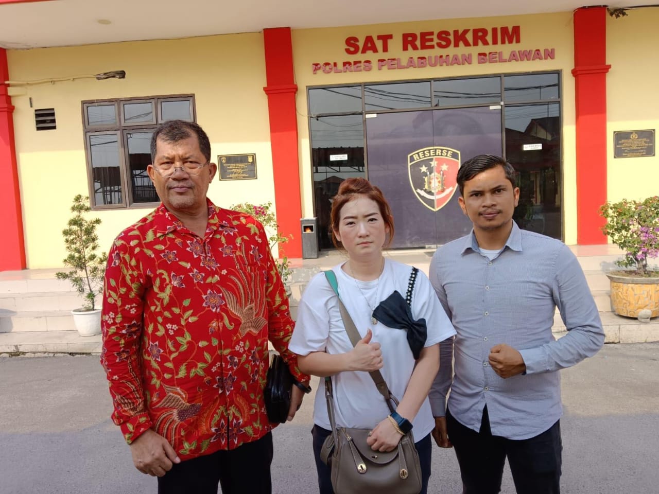 Pengacara Dr.Longser,S.H,.M.H gelar konferensi pers di polres pelabuhan Belawan, Ada Apa Dengan Polres Pelabuhan Belawan