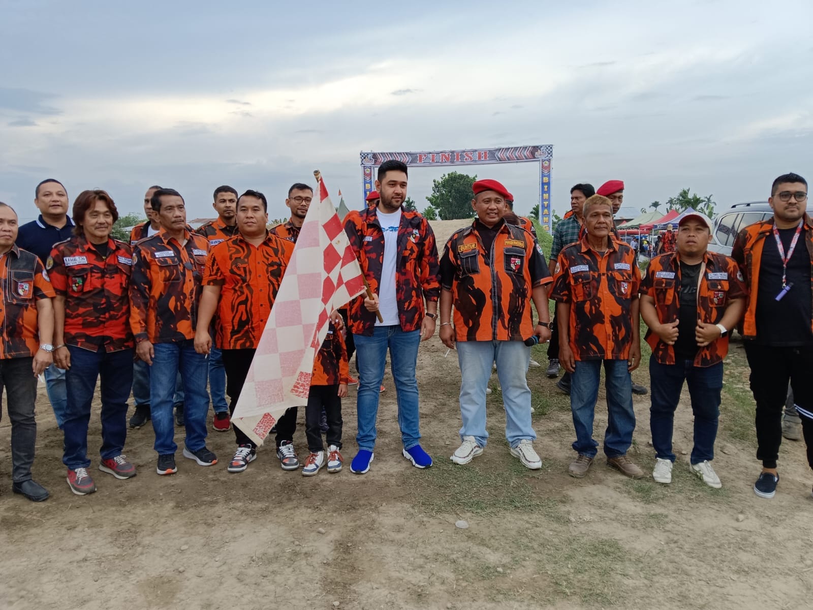 Final motor cross BSC, memperebutkan piala ketua PAC PP Medan Denai