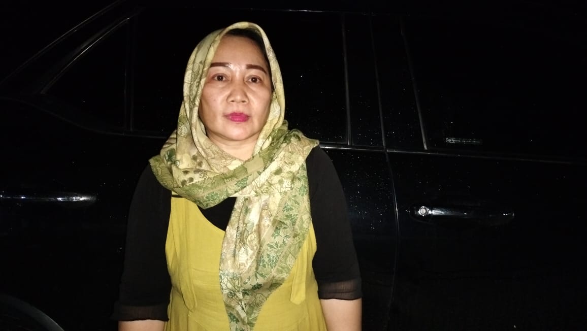 Sri Lisma Wati : Saya Belum Tau Penyebab Suami Saya Ditahan