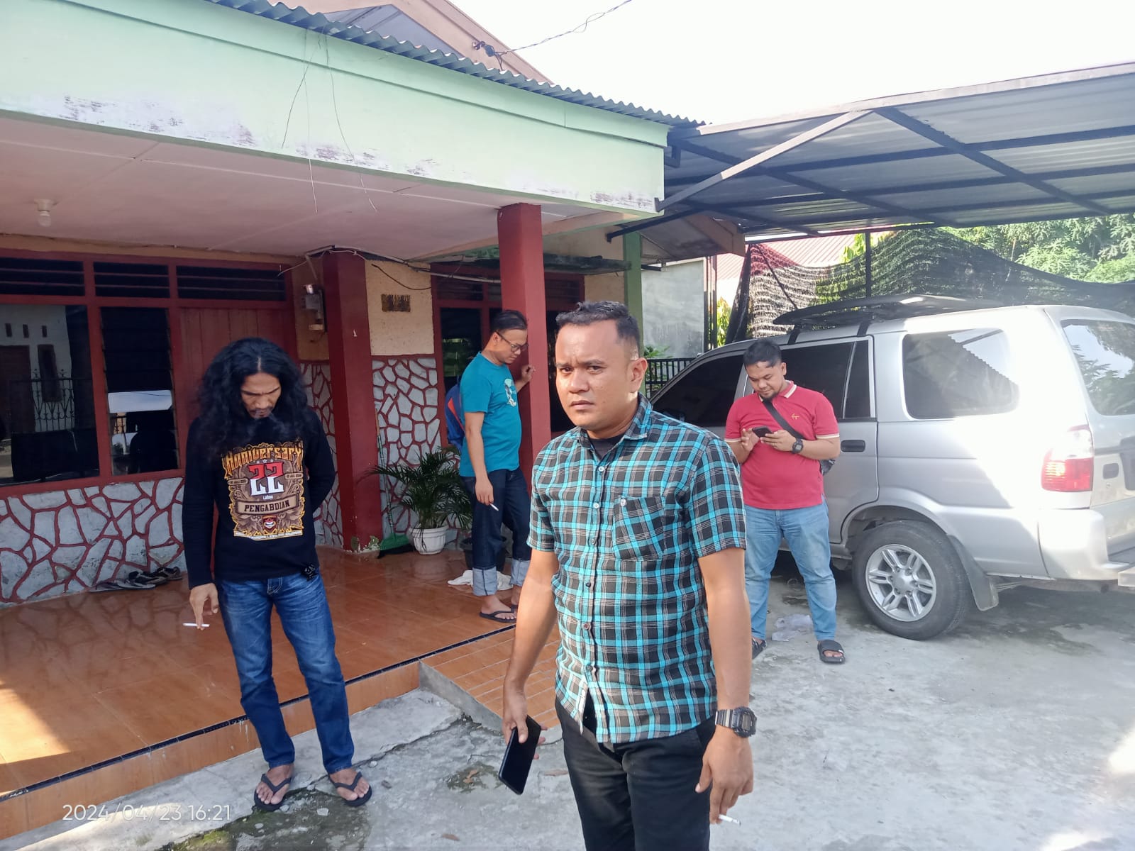 Kapolda Turunkan Personil Subdit III Ditreskrimum Polda Sumut Lakukan Cek TKP Penyerangan Wartawan Di Binjai